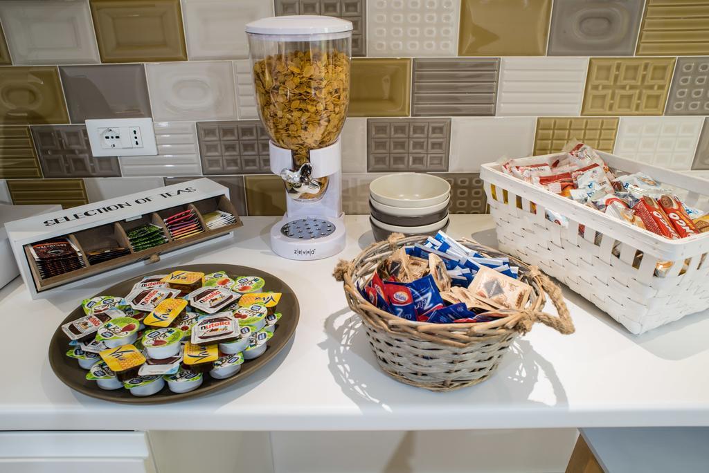Mirabilia Urbis Roma Bed & Breakfast Екстериор снимка