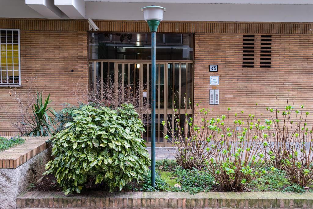 Mirabilia Urbis Roma Bed & Breakfast Екстериор снимка