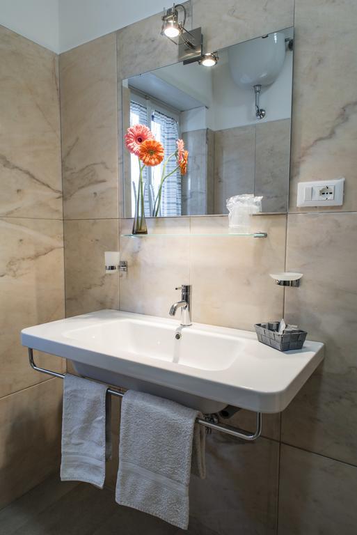Mirabilia Urbis Roma Bed & Breakfast Екстериор снимка